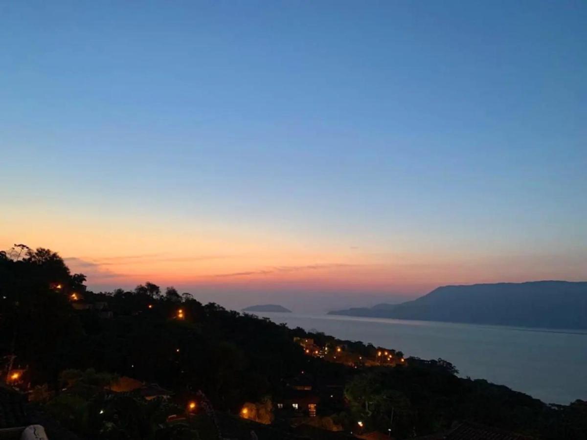 Residencia Em Condom, 1 Ou 2 Suites, Vista Para O Mar, Praia Do Curral, Ilhabela Bagian luar foto